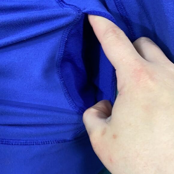 Lululemon IVVA Quarter Zip Workout Top - Picture 5 of 6